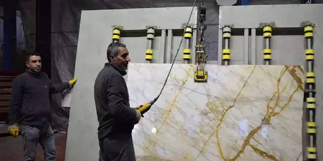 Elazığ’dan çıkarılıyor, tüm dünyaya ihraç ediliyor! Vişne mermeri kendine özgü rengiyle dünya markası haline geldi 7